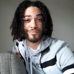 Meet your Posher, Sterling